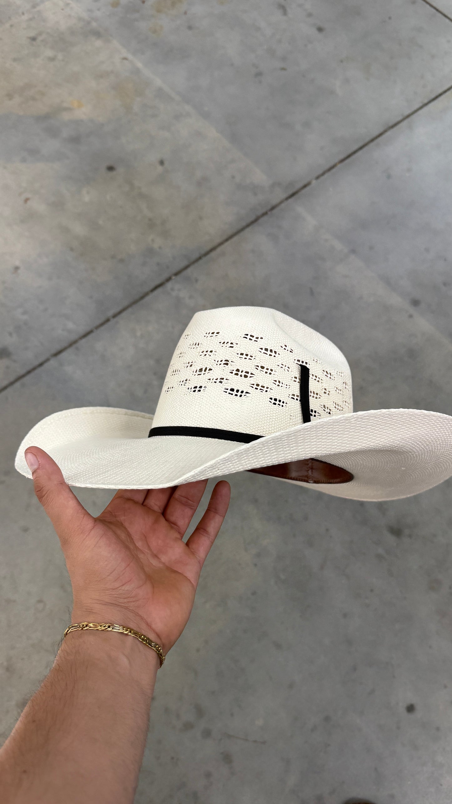 Bangora straw RD brim 7 1/4 #0003
