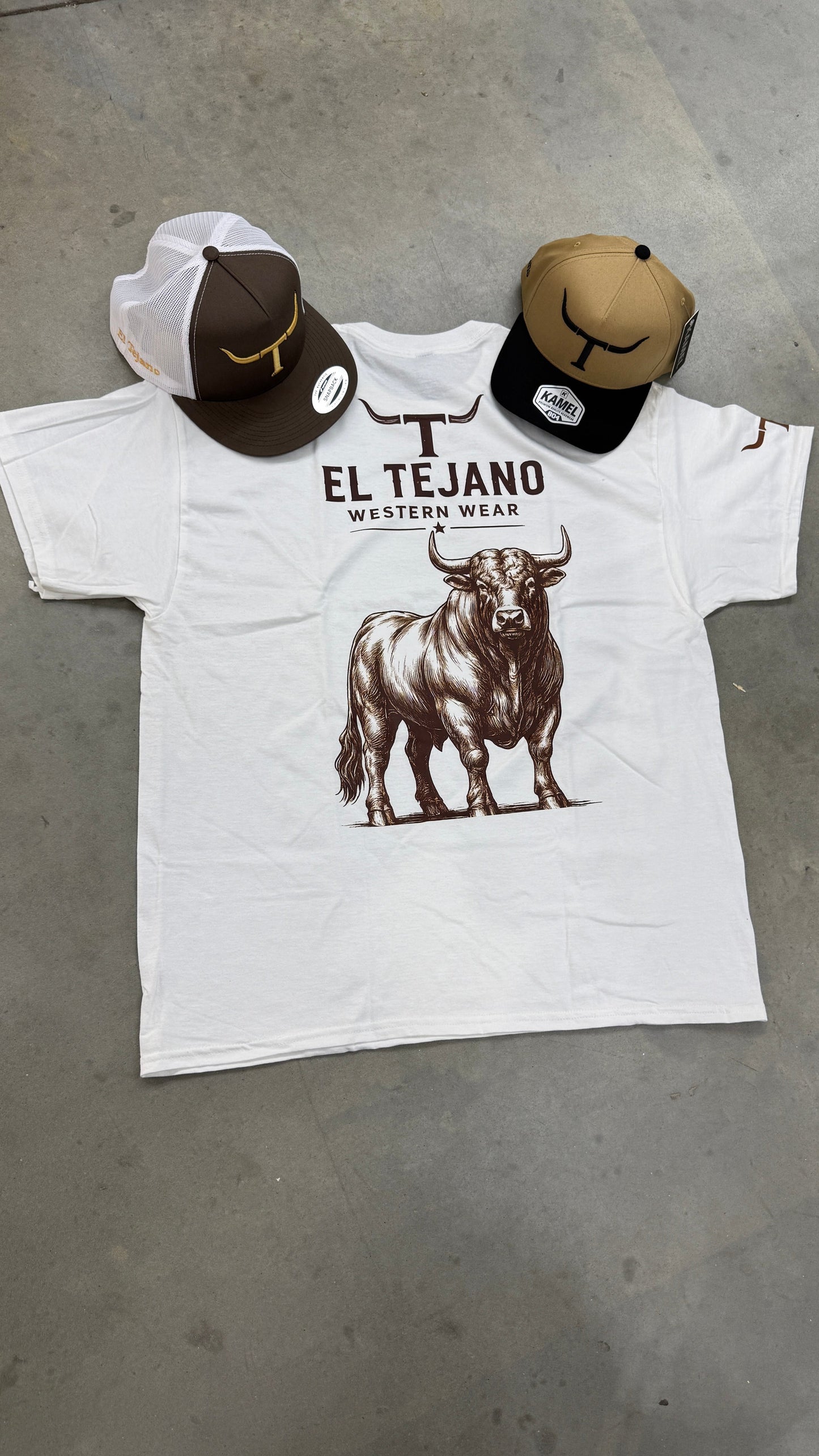 White Short Sleeve "Toro" t-shirt
